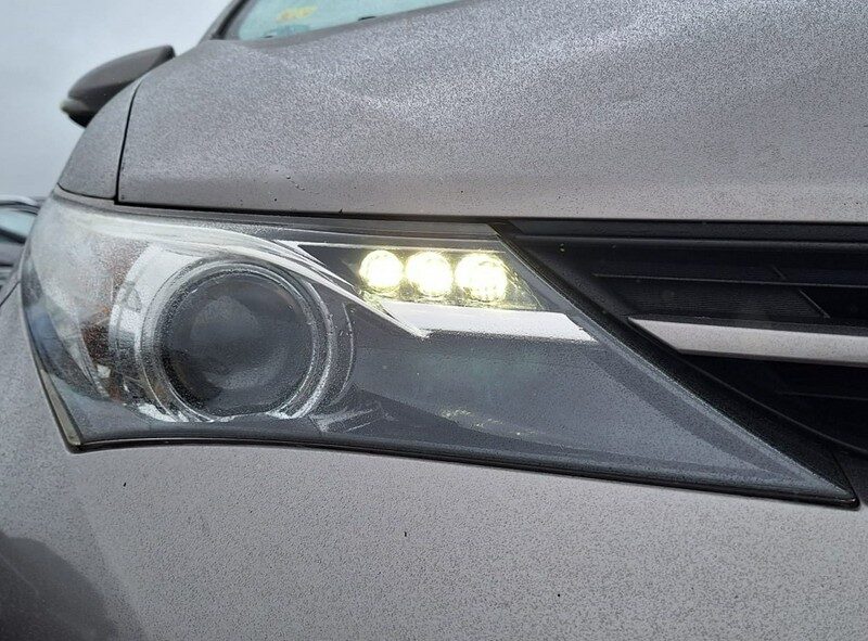 Toyota Auris climatronic ledy II (2012-)