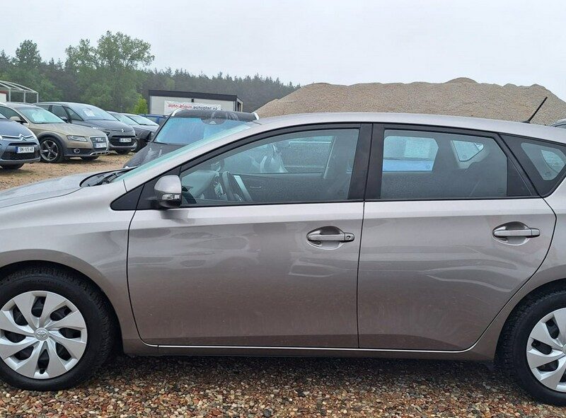 Toyota Auris climatronic ledy II (2012-)