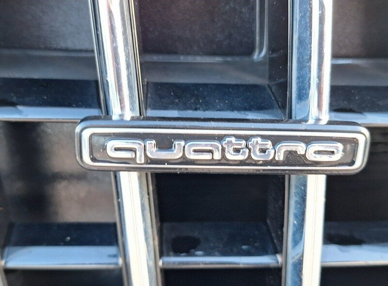 Audi Q5 Led quattro automat DUZA NAVI 8R (2008-)
