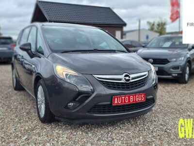 Opel Zafira Duża Navi 7 osobowa camera cofania mały przebieg C (2011-)