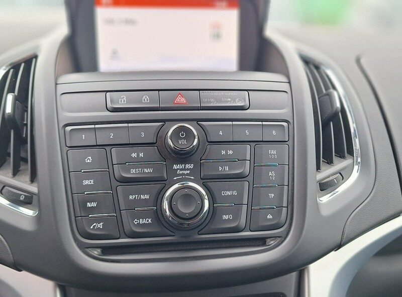Opel Zafira Duża Navi 7 osobowa camera cofania mały przebieg C (2011-)
