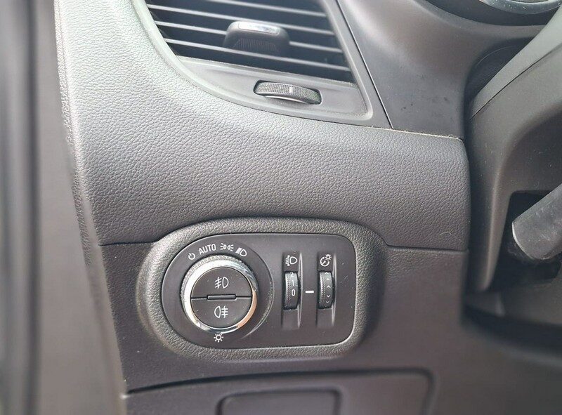 Opel Zafira Duża Navi 7 osobowa camera cofania mały przebieg C (2011-)