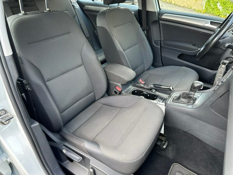 Volkswagen Golf 1.8 benzyna DSG VII (2012-)