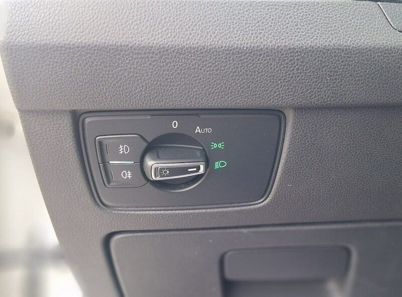Volkswagen Passat highline xenon Ledy automat dsg 1 rej 2015 4 motion vebasto B8 (2014-2023)