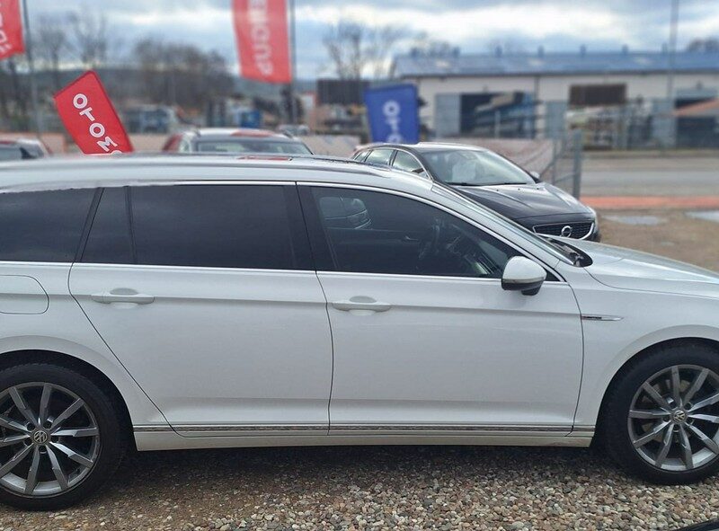 Volkswagen Passat highline xenon Ledy automat dsg 1 rej 2015 4 motion vebasto B8 (2014-2023)