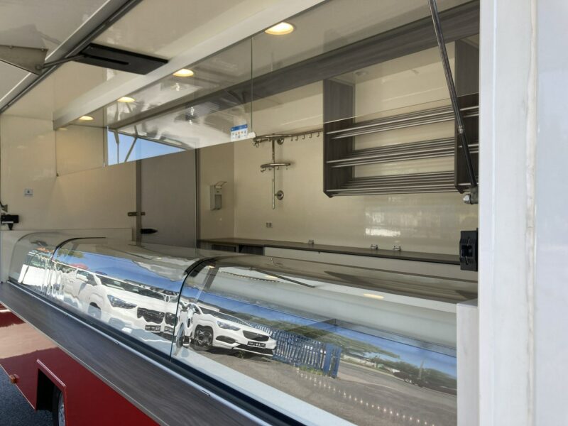 Fiat Ducato Autosklep Wędlin Gastronomiczny Food Truck Foodtruck sklep bar 2009
