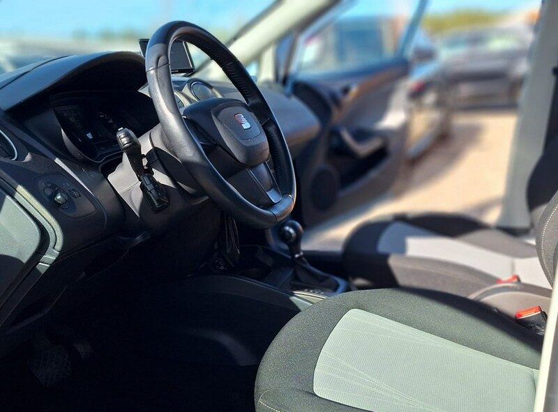 Seat Ibiza climatronic mały przebieg automat navi IV (2008-)