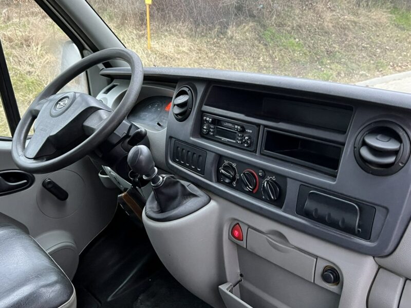 Opel Movano Opel Movano Opłacony Doka 7-osoób