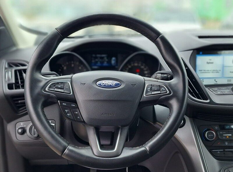 Ford Kuga climatronic bardzo ekonomiczny II (2012-)