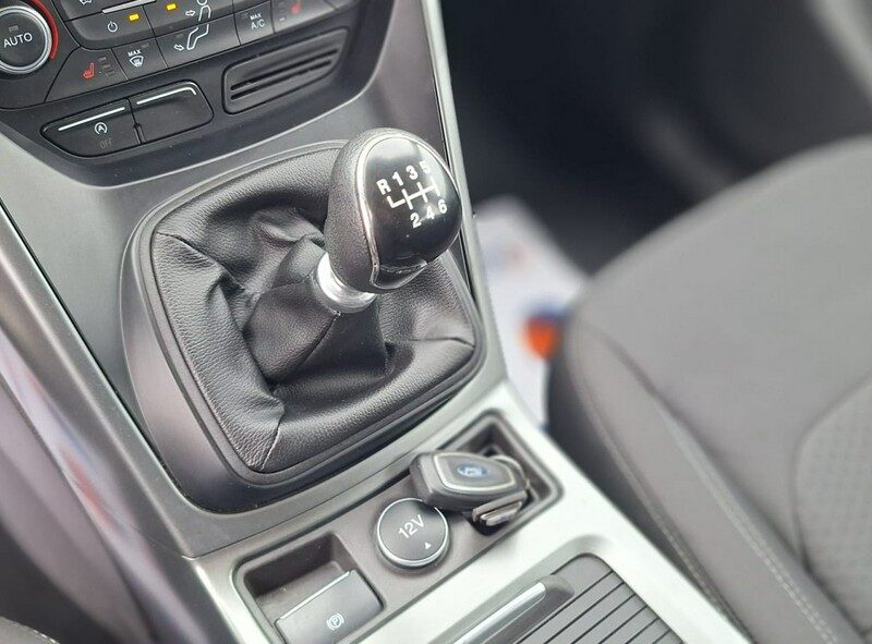 Ford Kuga climatronic bardzo ekonomiczny II (2012-)