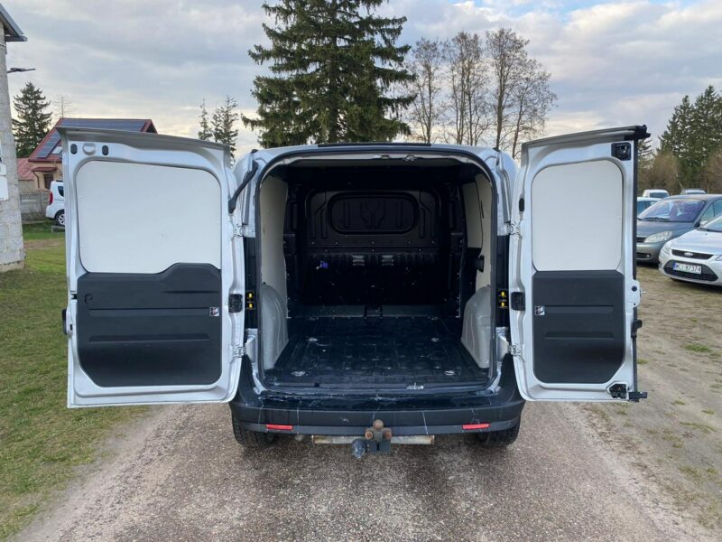 Opel Combo 1.4T 120KM LPG Mały przebieg 70 tys. Nowy Gaz