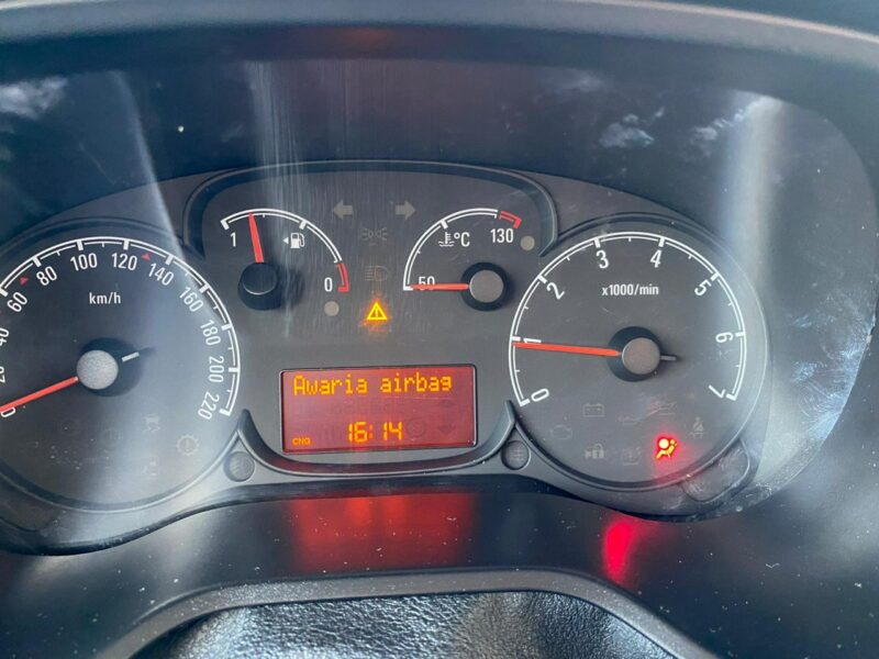 Opel Combo 1.4T 120KM LPG Mały przebieg 70 tys. Nowy Gaz