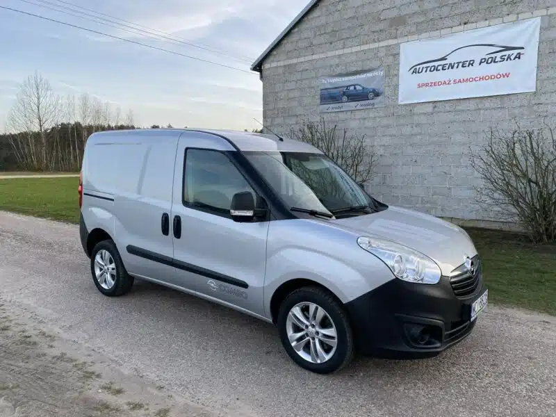 Opel Combo 1.4T 120KM LPG Mały przebieg 70 tys. Nowy Gaz