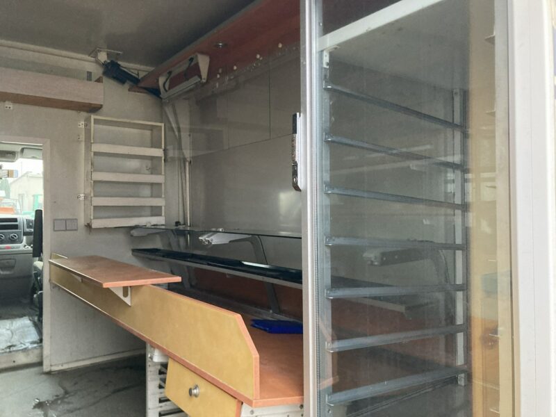 Fiat Ducato Autosklep pieczywa sklep Bar Gastronomiczny Food Truck Foodtruck 2009