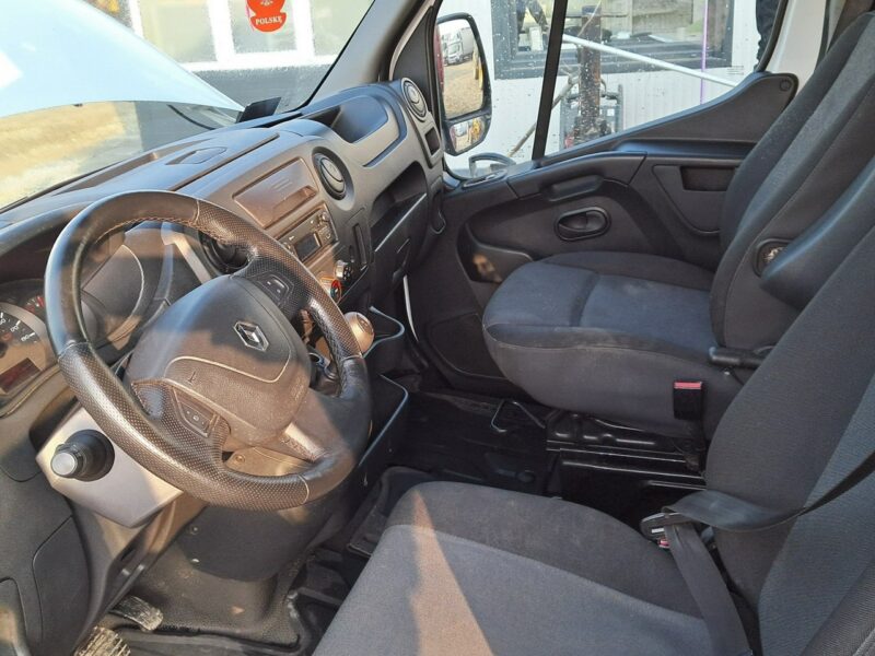 Nissan X-Trail 2,0benzyna. Klimatronic.Hak.Manual.El.szyby.Centralka.Kredyt.OKAZJA I (2001-2007)