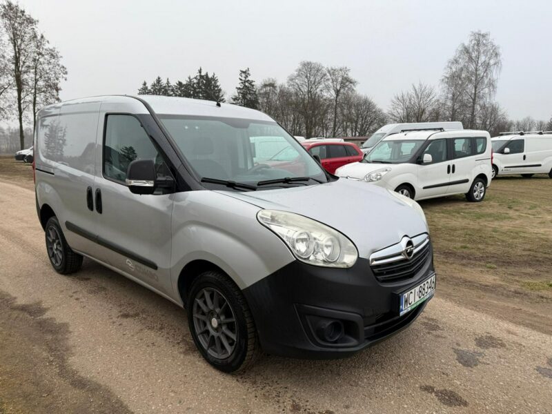 Opel Combo 1.4T 120KM LPG Mały przebieg 87 tys. Nowy Gaz