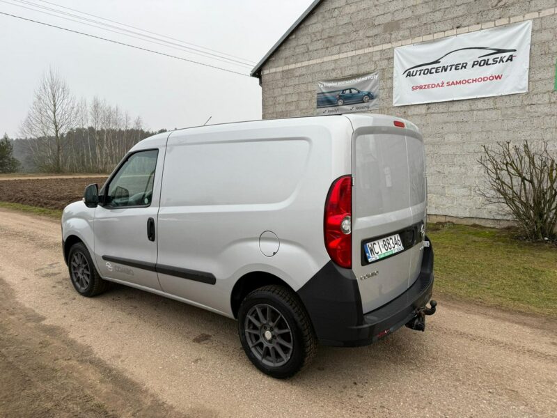 Opel Combo 1.4T 120KM LPG Mały przebieg 87 tys. Nowy Gaz