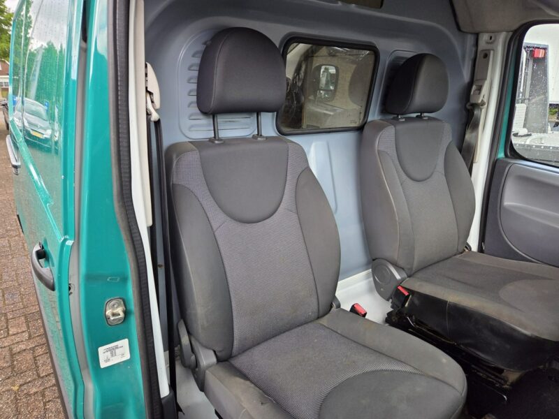 Citroen Jumpy Citroen Jumpy Lift 2.0HDi 2012r Klimatzyacja VAT-1A Serwisowany Hak!