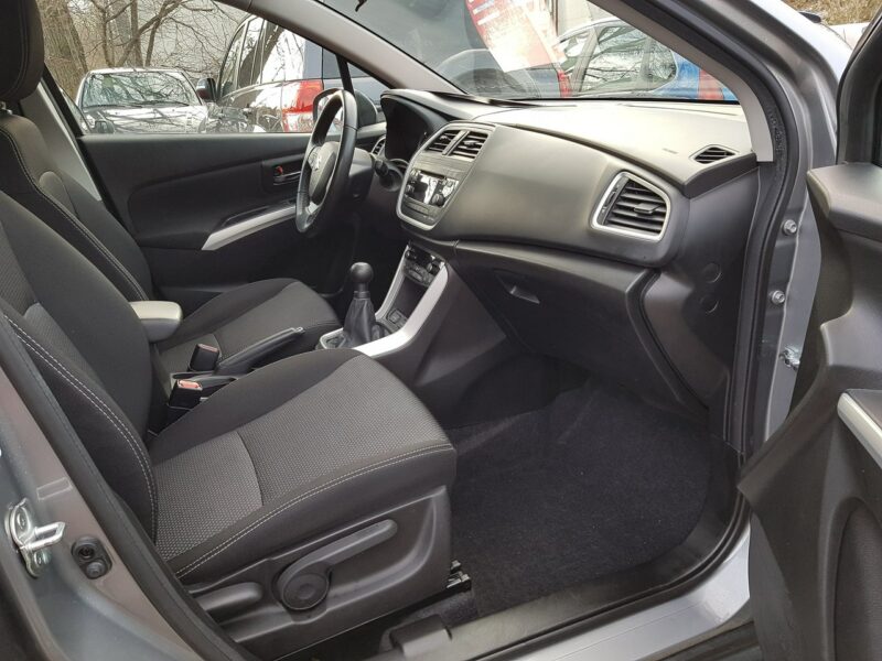 Suzuki SX4 S-Cross 4x4 krajowy 46tys.km.Bezwypadkowy KAMERA COFANIA
