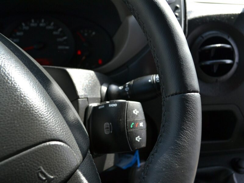 Renault Master 2.3 DCI * Klimatyzacja*Webasto*Obrotowy Fotel*Bagażnik*