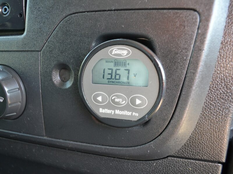 Renault Master 2.3 DCI * Klimatyzacja*Webasto*Obrotowy Fotel*Bagażnik*