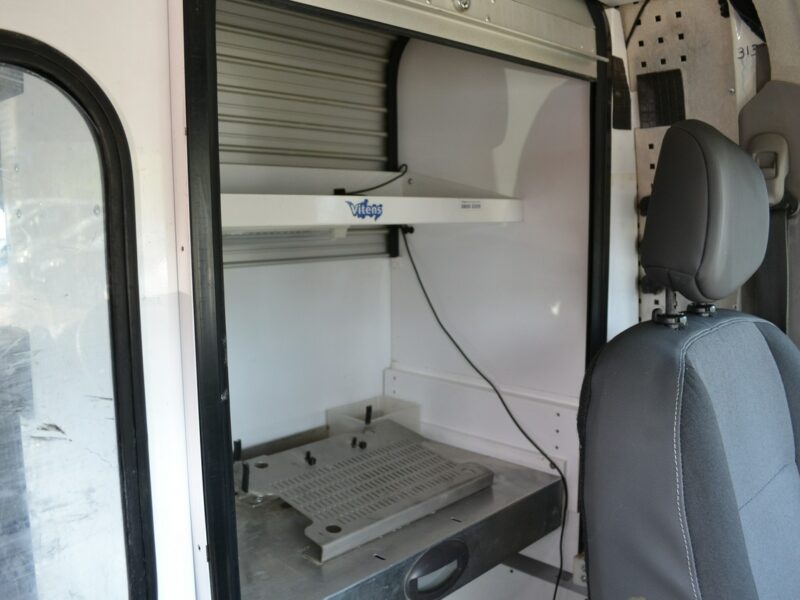 Renault Master 2.3 DCI * Klimatyzacja*Webasto*Obrotowy Fotel*Bagażnik*