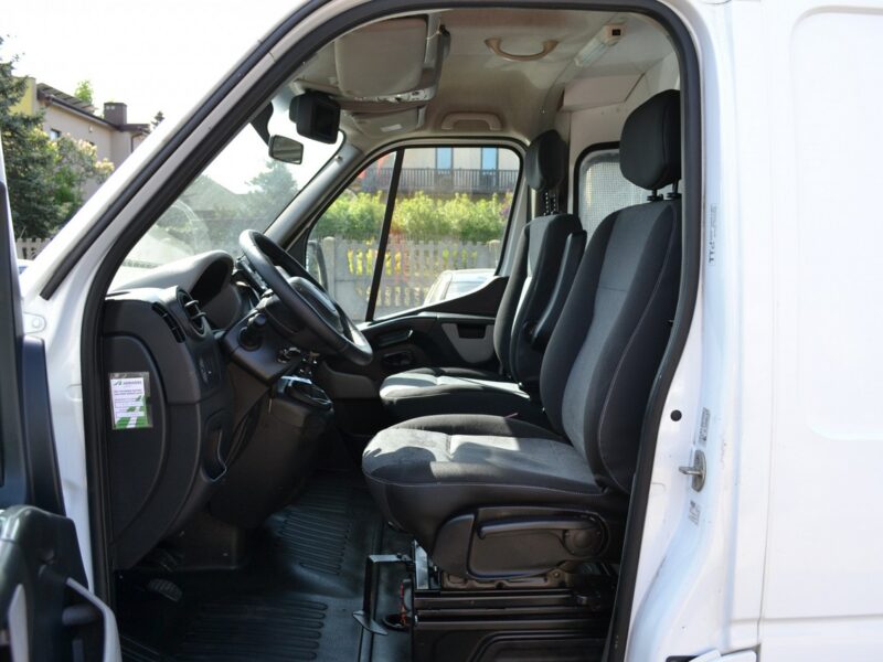 Renault Master 2.3 DCI * Klimatyzacja*Webasto*Obrotowy Fotel*Bagażnik*