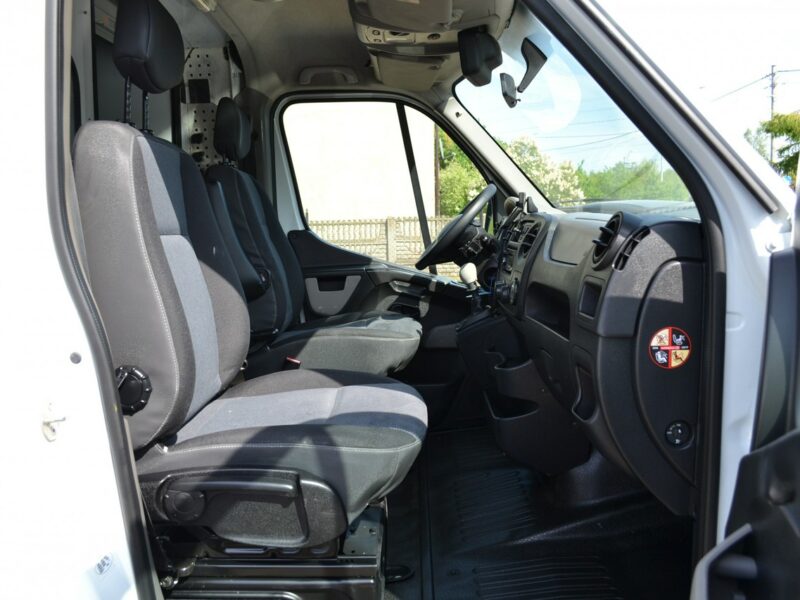 Renault Master 2.3 DCI * Klimatyzacja*Webasto*Obrotowy Fotel*Bagażnik*