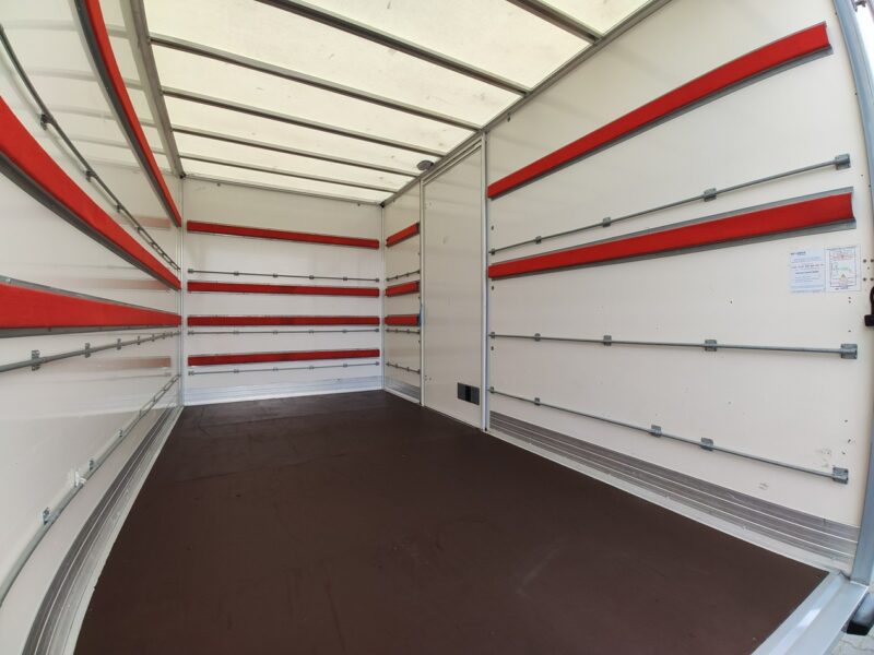 Renault Master 2.3 130KM Duży Kontener Super Stan !!! 2016/2017r