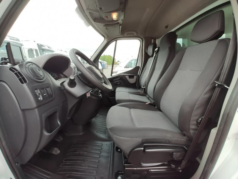 Renault Master 2.3 130KM Duży Kontener Super Stan !!! 2016/2017r