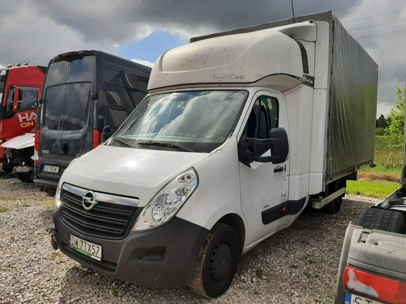 Opel Movano