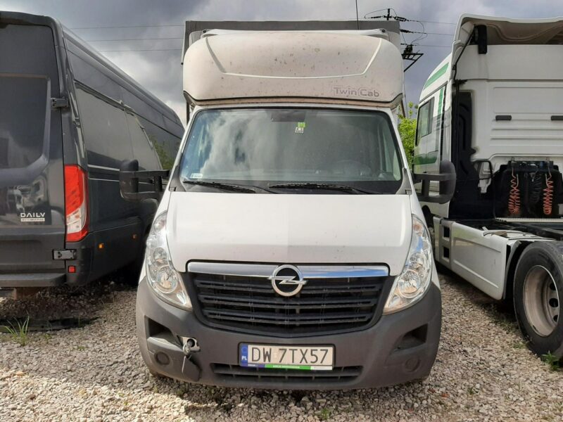 Opel Movano