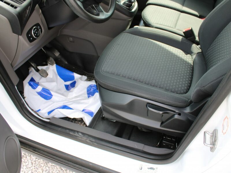 Ford Transit Connect 3 osob .F-vat Salon Polska TREND g.szyba