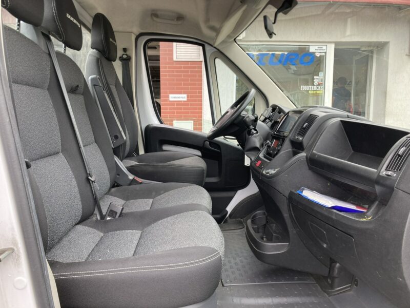 Fiat Ducato FIAT Ducato Max 2,3-180KM Skrzynia Rama Klima Navi 2021