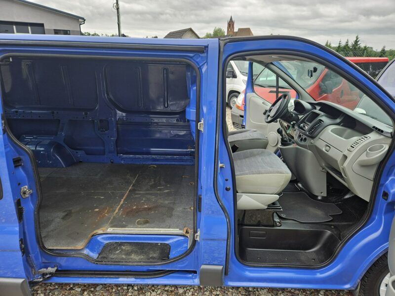 Renault Trafic Opłacony Zdrowy Zadbany Long Gotowy do Pracy