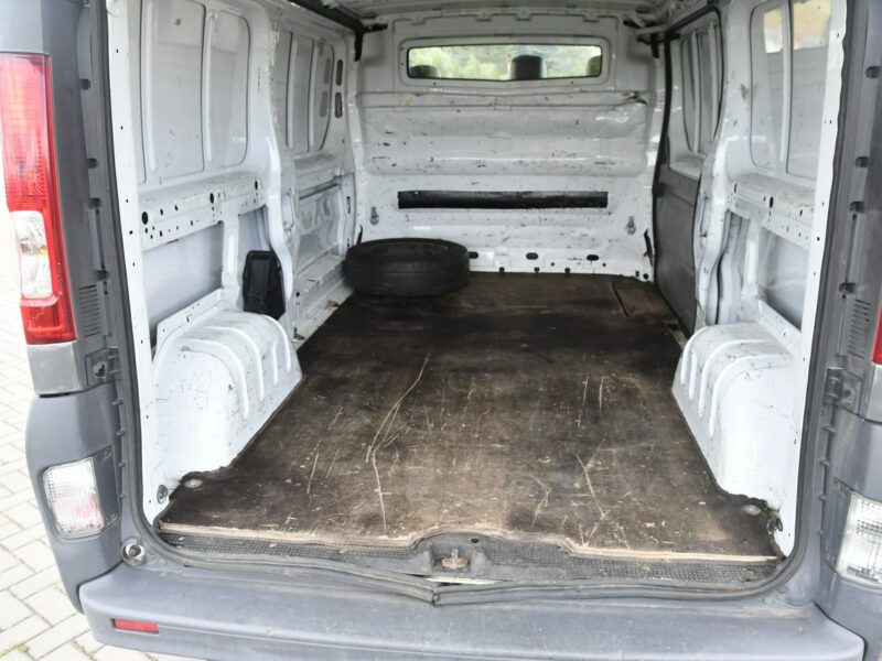 Opel Vivaro 2,0cdti 3 Osoby,.El.szyby.Centralka,kredyt.HAK.OKAZJA