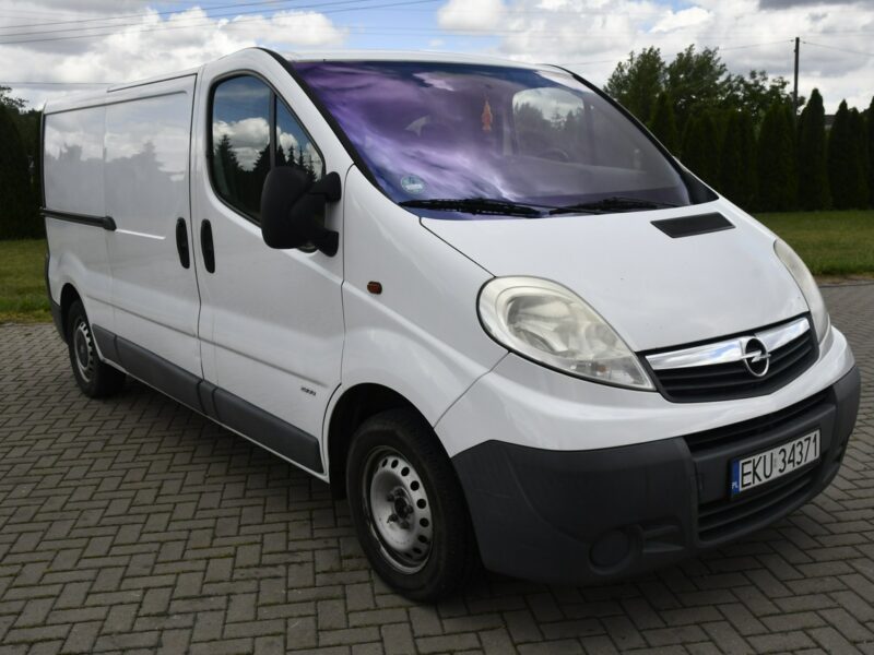Opel Vivaro 2,0cdti 3 Osoby,.El.szyby.Centralka,kredyt.HAK.OKAZJA