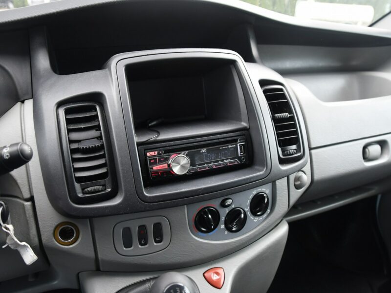 Opel Vivaro 2,0cdti 3 Osoby,.El.szyby.Centralka,kredyt.HAK.OKAZJA