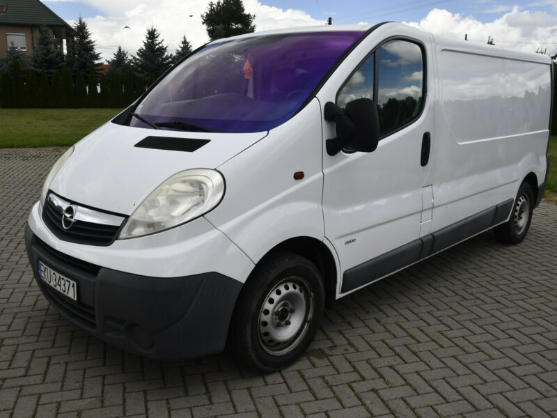 Opel Vivaro 2,0cdti 3 Osoby,.El.szyby.Centralka,kredyt.HAK.OKAZJA