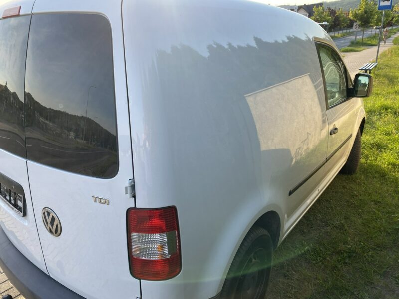 Volkswagen Caddy Symboliczny przebieg/Hak/Klimatyzacja/Webasto/Skrzydełka drzwi/ESP