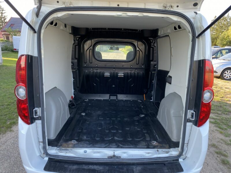 Opel Combo 1.4T 120KM LPG Nowa Instalacja Gazowa Przebieg 120tys km