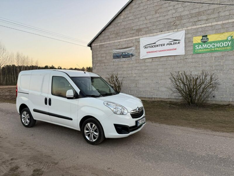 Opel Combo 1.4T 120KM LPG Nowa Instalacja Gazowa Przebieg 120tys km