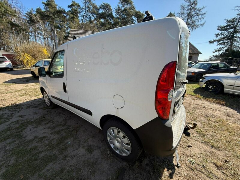 Opel Combo 1.4T 120KM Benzyna Uszkodzony