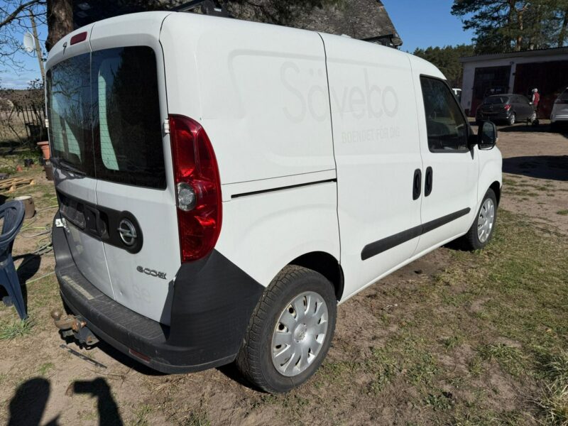 Opel Combo 1.4T 120KM Benzyna Uszkodzony