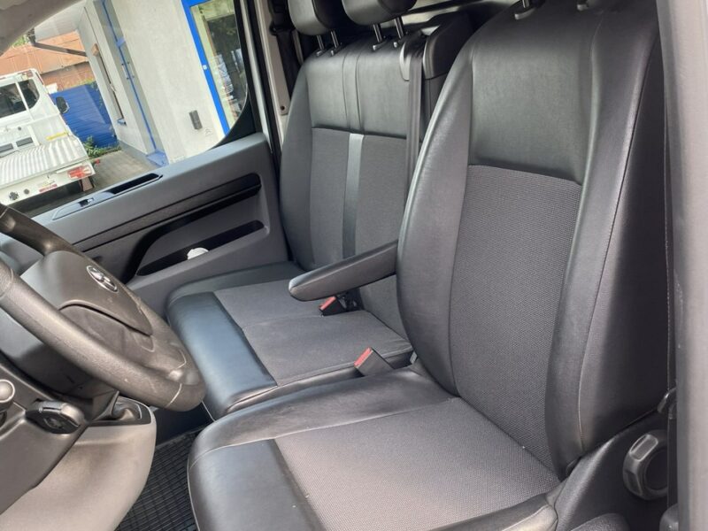 Toyota ProAce Niski Przebieg,Tempomat, Gwarancja