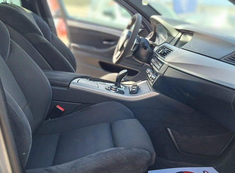 BMW 520 duza navi XSENON zarejestrowana nowy rozrząd salon polska M pakiet F10 (2009-2017)