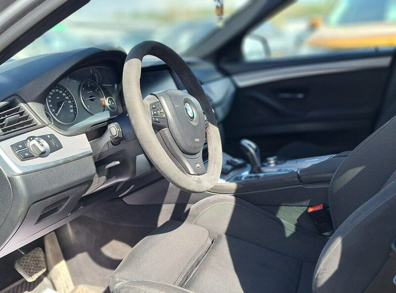 BMW 520 duza navi XSENON zarejestrowana nowy rozrząd salon polska M pakiet F10 (2009-2017)