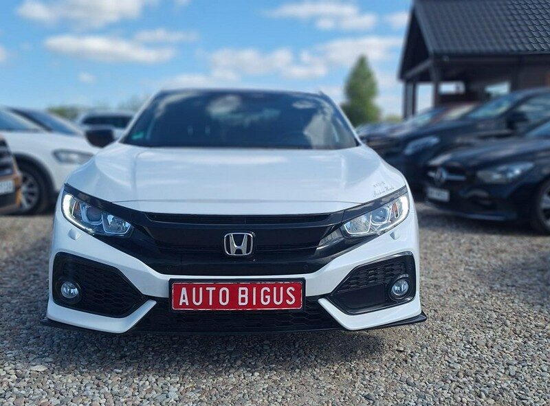 Honda Civic biala perla 1,0 i-vtec ledy duza navi idealna X (2017-2021)