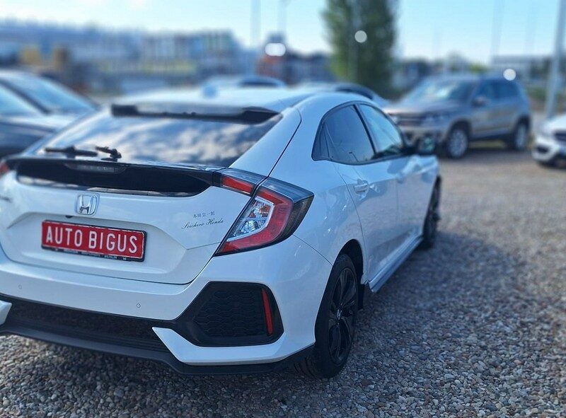 Honda Civic biala perla 1,0 i-vtec ledy duza navi idealna X (2017-2021)