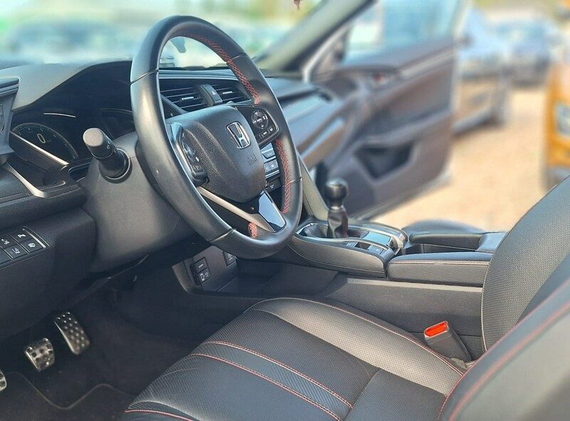 Honda Civic biala perla 1,0 i-vtec ledy duza navi idealna X (2017-2021)